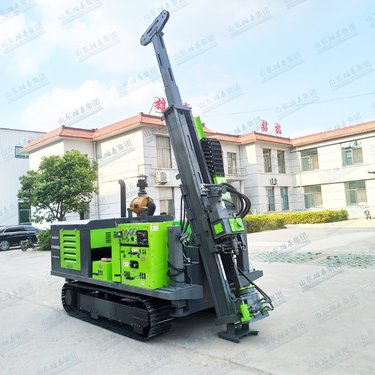 升级马达履带式全液压钻机 矿山绳索取芯设备厂家 岩芯取样探矿机
