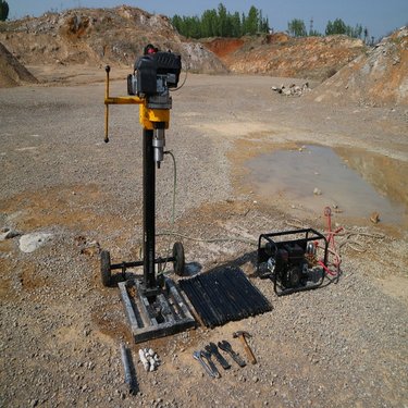 小型立体式地质勘探钻机XM30B型手持式取芯钻机 背包钻机