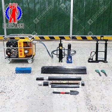 巨匠供应QTZ-4Y液压便携式取土钻机 原状土取芯设备