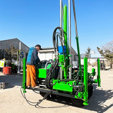 全液压取芯钻机 升级600米 钢制履带岩心钻机 液压桅杆自动升起