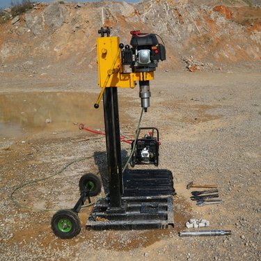 钻机30型 XM30B型轻便钻机 供应轻便取芯钻机 取样钻机型号